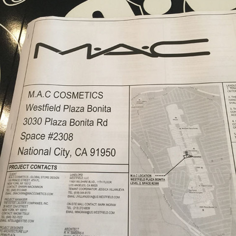 MAC STORE FRONT